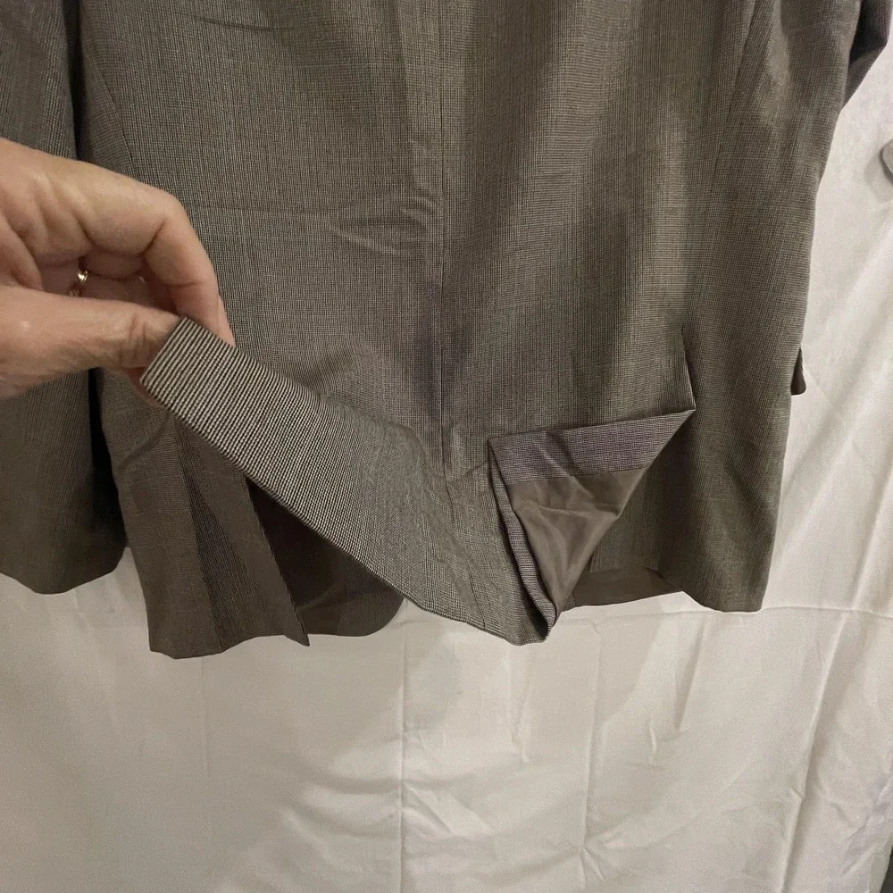 Izod brand item